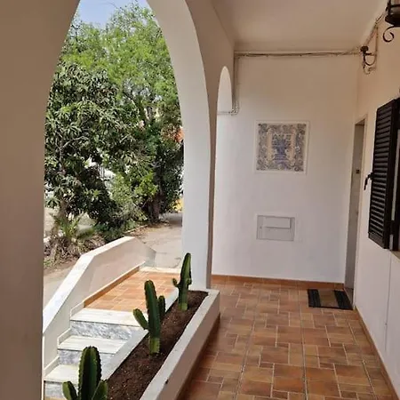 Grade Casa D'avo بيت للعطل