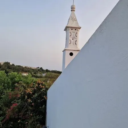 Grade Casa D'avo *